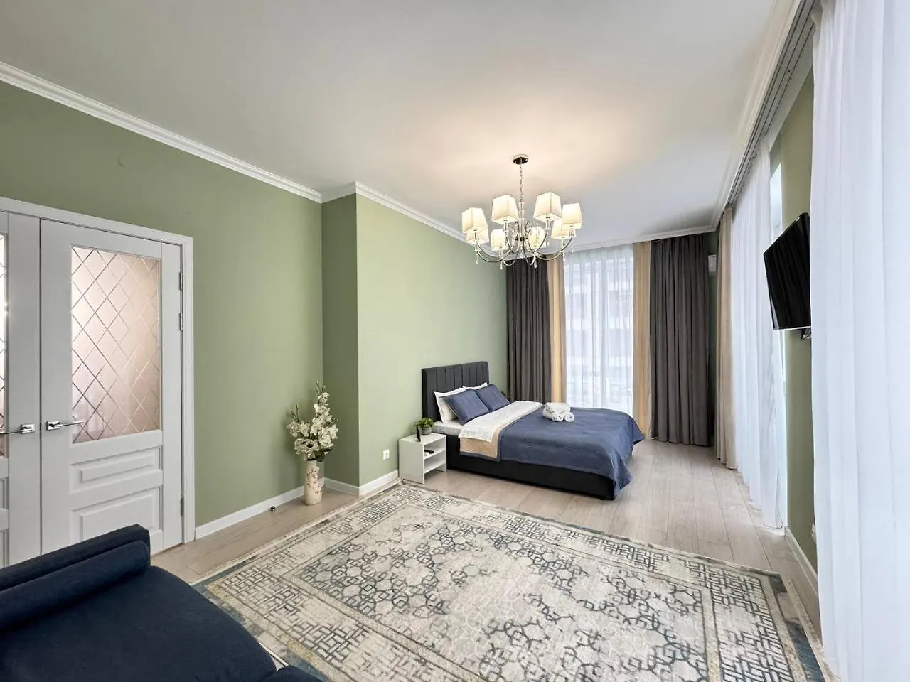 2 Room Apartment 4 You, Flat 105 Almaty