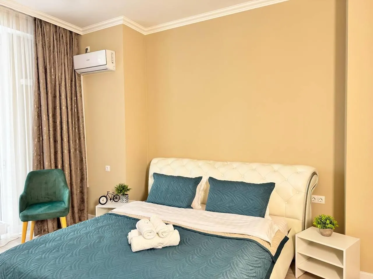 2 Room Apartment 4 You, Flat 105 Almaty