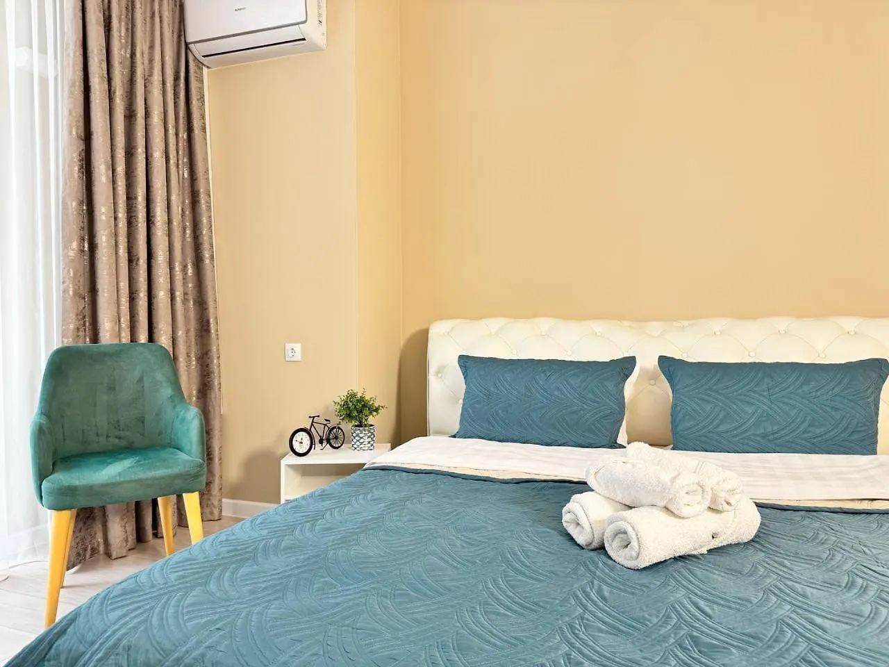 2 Room Apartment 4 You, Flat 105 Almaty